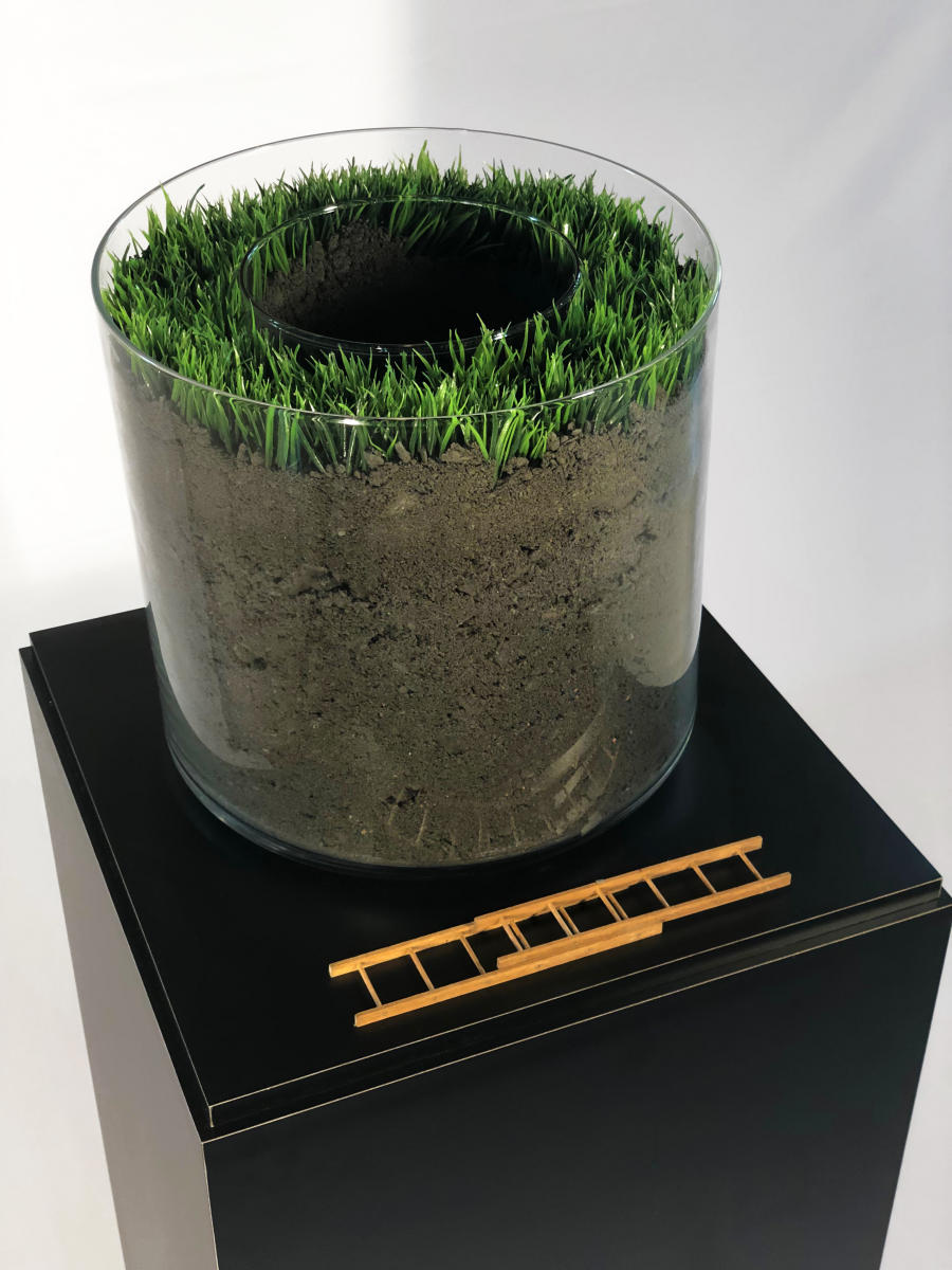 'DEPRESSION' - 2018
(11"x11"x13")
glass, dirt, grass turf, wood)